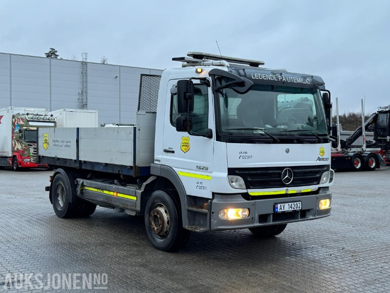 2011 Mercedes-Benz Atego 1529L PLANBIL AUTOMAT PTO DIFF.SPERRE LUFT GRAMMER - Camión caja abierta: foto 3 2011 Mercedes-Benz Atego 1529L PLANBIL AUTOMAT PTO DIFF.SPERRE LUFT GRAMMER - Camión caja abierta: foto 3