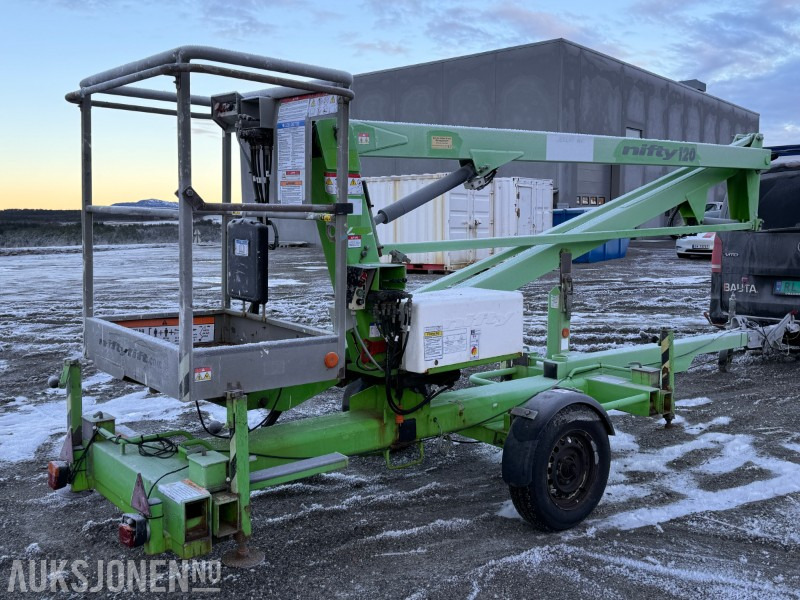 2011 Niftylift 120 ME - Tilhengermontert Elektrisk Bomlift - 12 meters arbeidshøyde - Sertifiseret til oktober 2026 - Plataforma elevadora: foto 3 2011 Niftylift 120 ME - Tilhengermontert Elektrisk Bomlift - 12 meters arbeidshøyde - Sertifiseret til oktober 2026 - Plataforma elevadora: foto 3
