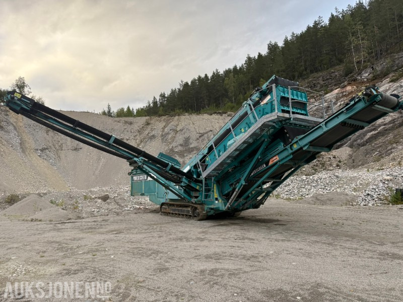 2011 Powerscreen Chieftain 1700 – 2011 modell - 4 Fraksjoner – kun 450 timer - Cribadora: foto 3 2011 Powerscreen Chieftain 1700 – 2011 modell - 4 Fraksjoner – kun 450 timer - Cribadora: foto 3