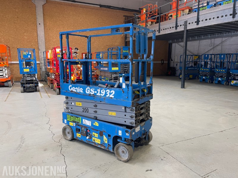 2012 Genie GS-1932 Sakselift - Plataforma elevadora: foto 1 2012 Genie GS-1932 Sakselift - Plataforma elevadora: foto 1