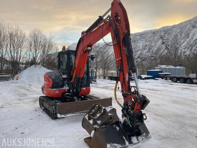 Miniexcavadora 2012 Kubota KX057-4 Gravemaskin med tiltrotator, tre skuffer, kun 4408 timer: foto 9 Miniexcavadora 2012 Kubota KX057-4 Gravemaskin med tiltrotator, tre skuffer, kun 4408 timer: foto 9