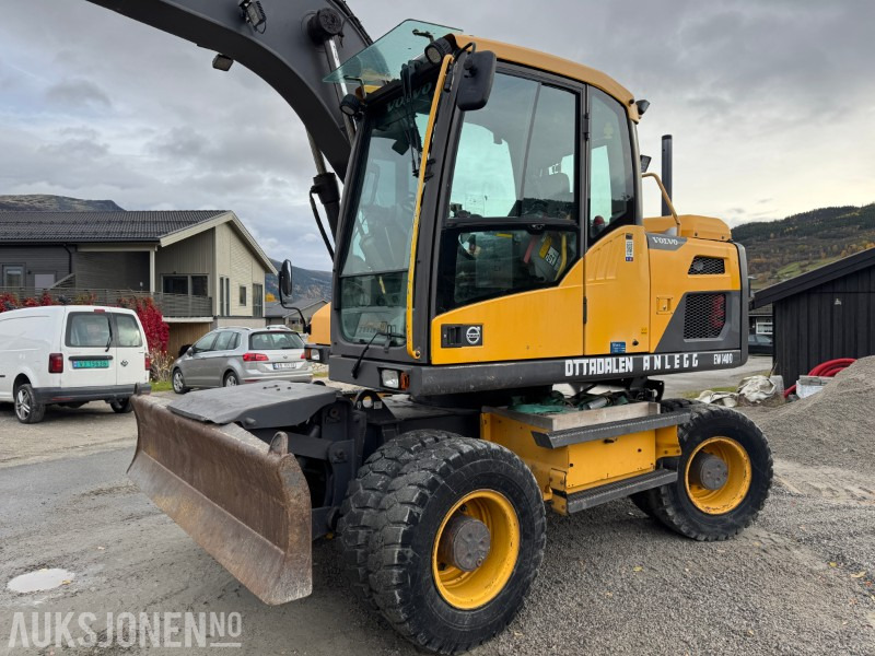 2012 Volvo EW140 D Hjulmaskin TILTROTATOR, 2 SKUFFER, SENTRALSMØRING - Excavadora: foto 3 2012 Volvo EW140 D Hjulmaskin TILTROTATOR, 2 SKUFFER, SENTRALSMØRING - Excavadora: foto 3