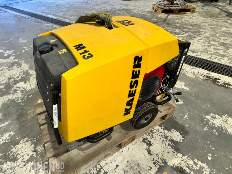 2013 Kaeser Kompressor - M13 - Med borhammer - 15,5 kW - 7 bar - Kapasitet 1,3 m3/min - Perforadora: foto 4 2013 Kaeser Kompressor - M13 - Med borhammer - 15,5 kW - 7 bar - Kapasitet 1,3 m3/min - Perforadora: foto 4