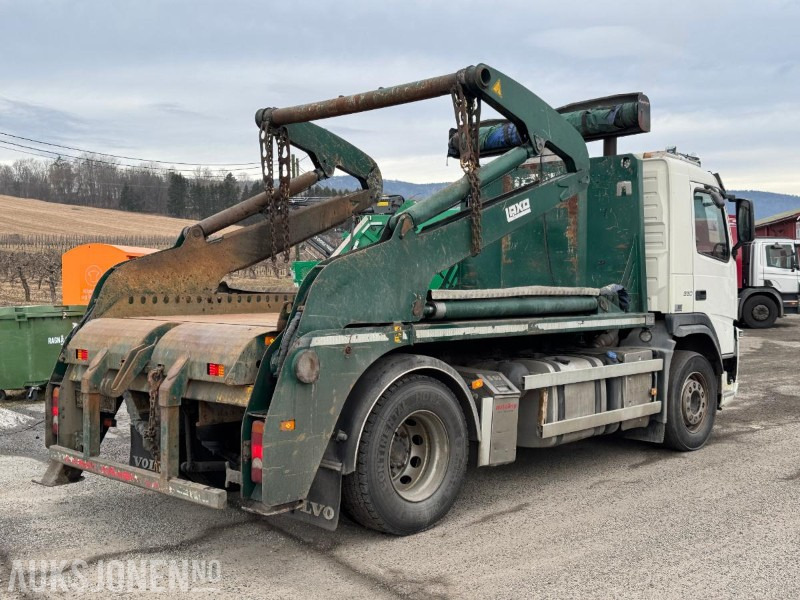 2013 Volvo FM liftdumper / Containerløfter / Nylig EU-godkjent - Camión portacontenedor de cadenas: foto 5 2013 Volvo FM liftdumper / Containerløfter / Nylig EU-godkjent - Camión portacontenedor de cadenas: foto 5