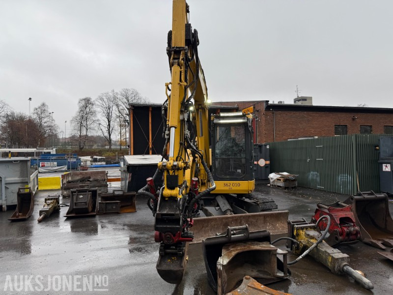 2014 Komatsu PC78US-8 gravemaskin med MYE utstyr, lavt timetall, tiltrotator, Ripper, 5x skuffer, pigghammer, klype - Excavadora: foto 4 2014 Komatsu PC78US-8 gravemaskin med MYE utstyr, lavt timetall, tiltrotator, Ripper, 5x skuffer, pigghammer, klype - Excavadora: foto 4