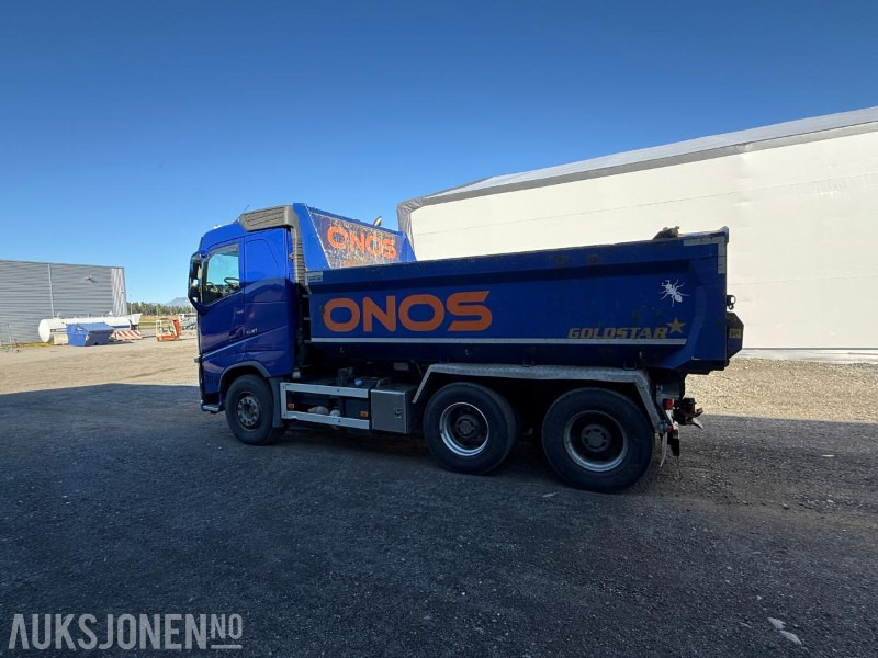 2014 VOLVO FH540 6X4 Tippbil - EURO 6 - 324439KM - Camión volquete: foto 3 2014 VOLVO FH540 6X4 Tippbil - EURO 6 - 324439KM - Camión volquete: foto 3