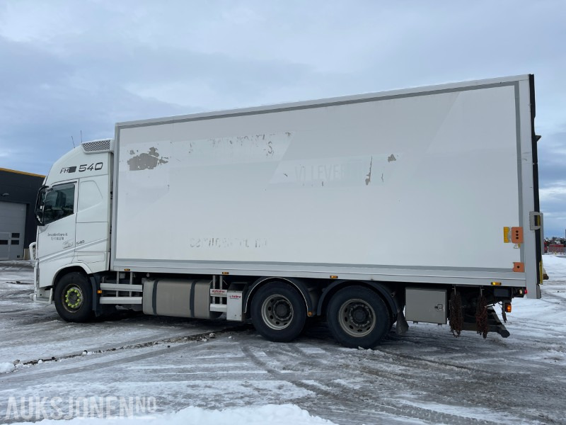2014 Volvo FH 540 6x4 Thermobil - Camión caja cerrada: foto 4 2014 Volvo FH 540 6x4 Thermobil - Camión caja cerrada: foto 4