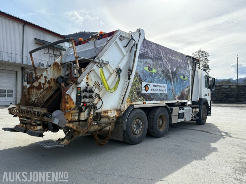 2014 Volvo FM 420 renovasjonsbil med 2-kammers løsning - Camión de basura: foto 3 2014 Volvo FM 420 renovasjonsbil med 2-kammers løsning - Camión de basura: foto 3