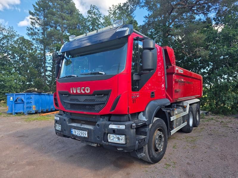 2015 Iveco AT 260T tippbil - 500 hk dieselmotor - Nyttelast 13600 kg - Camión volquete: foto 1 2015 Iveco AT 260T tippbil - 500 hk dieselmotor - Nyttelast 13600 kg - Camión volquete: foto 1