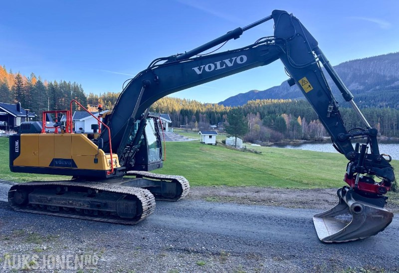 2015 Volvo EC220EL - Excavadora: foto 2 2015 Volvo EC220EL - Excavadora: foto 2