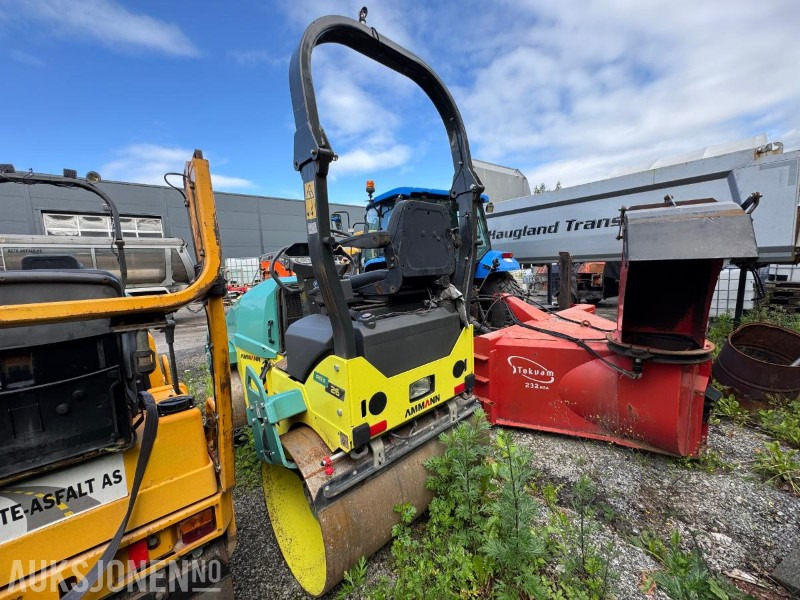2016 AMMANN ARX 26 tandemvals / 560 timer - Rodillo: foto 3 2016 AMMANN ARX 26 tandemvals / 560 timer - Rodillo: foto 3