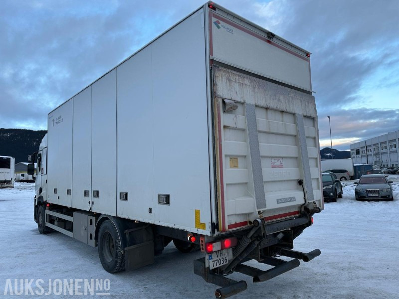 2016 Renault Comfort T380 4x2 – skapbil m/ Bussbygg påbygg & ZEPRO bakløfter - Camión caja cerrada: foto 5 2016 Renault Comfort T380 4x2 – skapbil m/ Bussbygg påbygg & ZEPRO bakløfter - Camión caja cerrada: foto 5