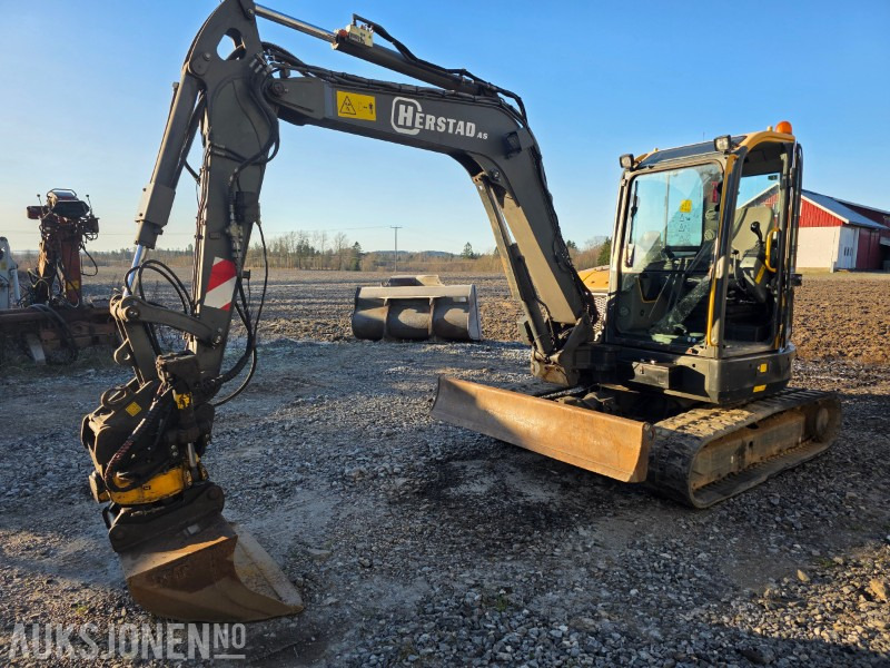 2016 VOLVO ECR58 TILTROTATOR HURTIGFESTE S50 MEDFØLGER GRAVESKUFF PUSSESKUFF SERTIFISERT TIL JULI 2026 - Miniexcavadora: foto 1 2016 VOLVO ECR58 TILTROTATOR HURTIGFESTE S50 MEDFØLGER GRAVESKUFF PUSSESKUFF SERTIFISERT TIL JULI 2026 - Miniexcavadora: foto 1