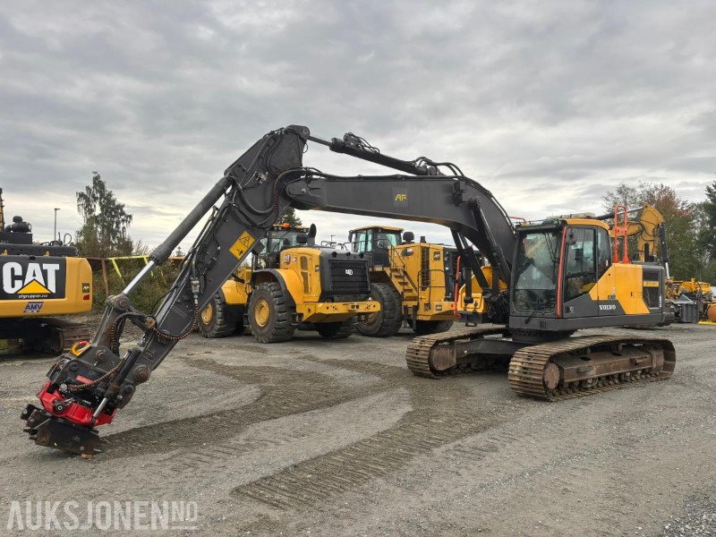 2016 Volvo EC220EL gravemaskin - Excavadora: foto 2 2016 Volvo EC220EL gravemaskin - Excavadora: foto 2