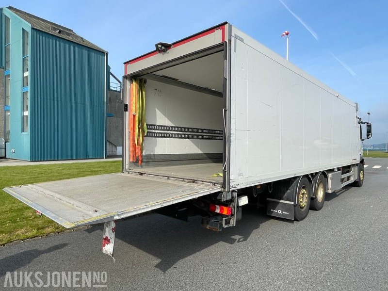 2017 Mercedes-Benz Antos Distribusjonsbil med kjøl Nordic Supra 850 - Lift - 121984 km. - Camión caja cerrada: foto 5 2017 Mercedes-Benz Antos Distribusjonsbil med kjøl Nordic Supra 850 - Lift - 121984 km. - Camión caja cerrada: foto 5