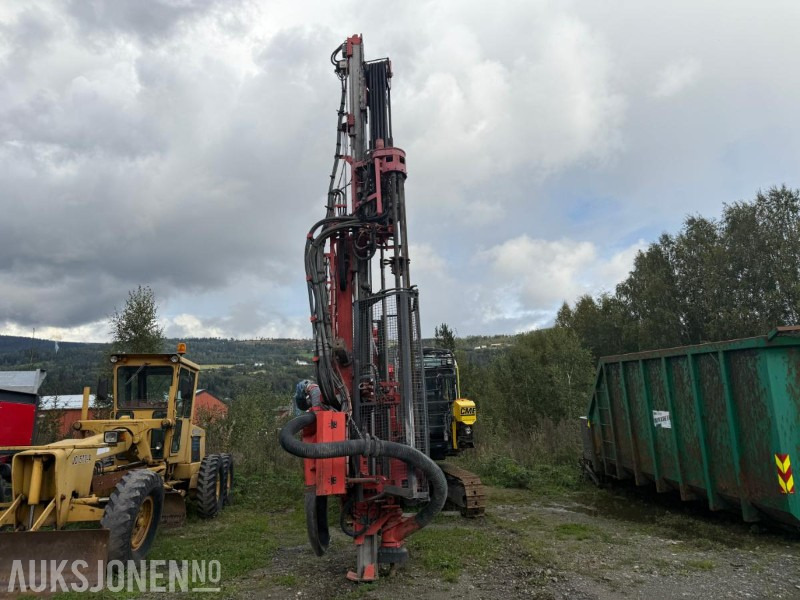 2018 Sandvik Ranger DX800I borerigg. - Perforadora: foto 2 2018 Sandvik Ranger DX800I borerigg. - Perforadora: foto 2