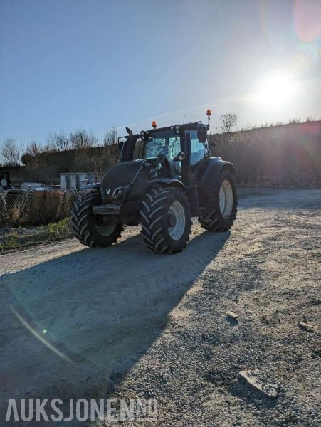 2018 Valtra T234 7565 timer 4X4 Eu-ok - Tractor: foto 1 2018 Valtra T234 7565 timer 4X4 Eu-ok - Tractor: foto 1