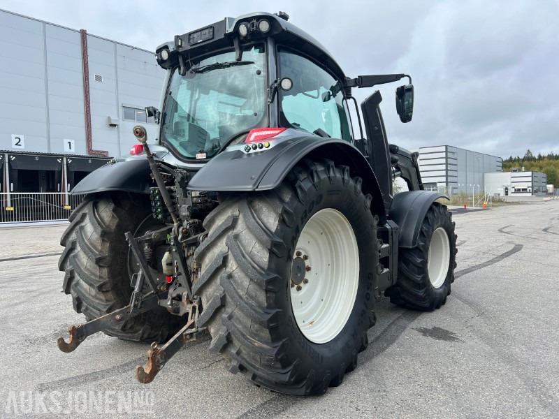 2019 Valtra N174D 1C8 - frontlaster - Tractor: foto 5 2019 Valtra N174D 1C8 - frontlaster - Tractor: foto 5