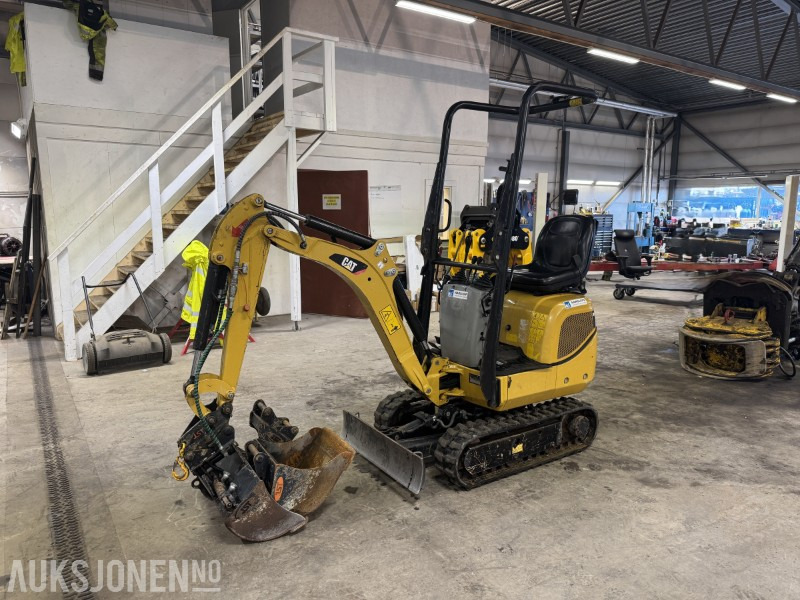 2020 Cat 300.9D minigraver - Svingbar bom - 3 skuffer - Miniexcavadora: foto 1 2020 Cat 300.9D minigraver - Svingbar bom - 3 skuffer - Miniexcavadora: foto 1