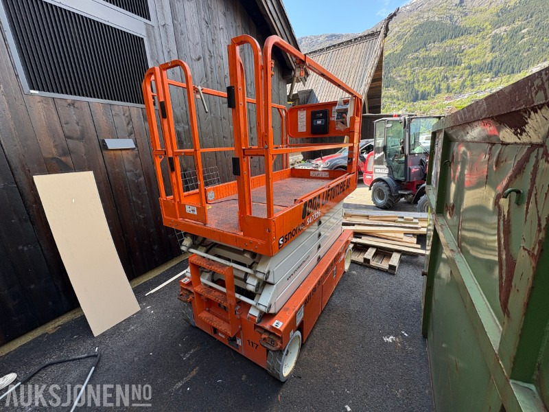 2020 Snorkel S4732E sakselift KUN 1:10 timer! - Plataforma elevadora: foto 1 2020 Snorkel S4732E sakselift KUN 1:10 timer! - Plataforma elevadora: foto 1