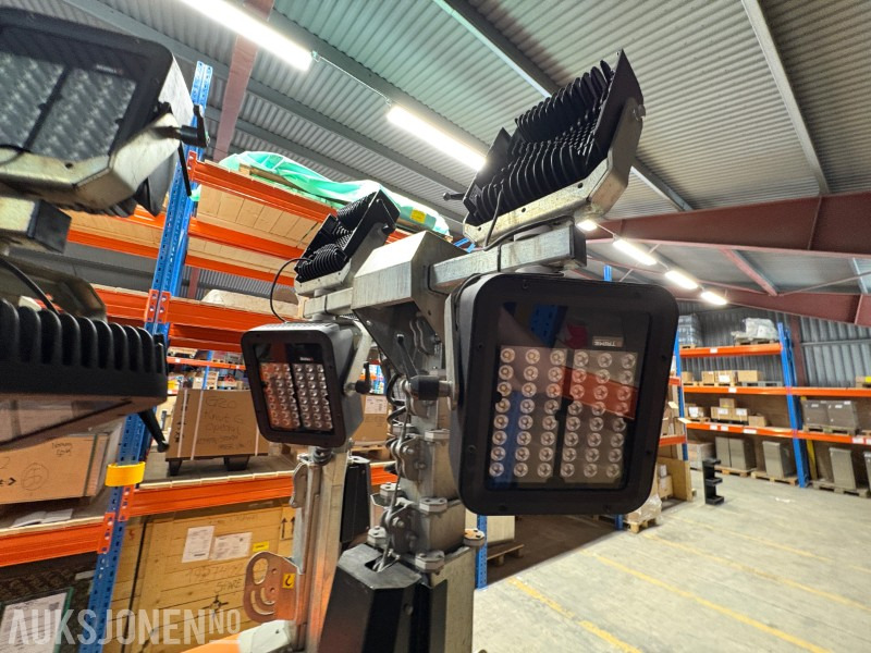 2022 / 2023 mod Pakke med 3 stk SATEMA X-CHAIN 230 Lystårn / Lysmaster - Equipo de construcción: foto 5 2022 / 2023 mod Pakke med 3 stk SATEMA X-CHAIN 230 Lystårn / Lysmaster - Equipo de construcción: foto 5