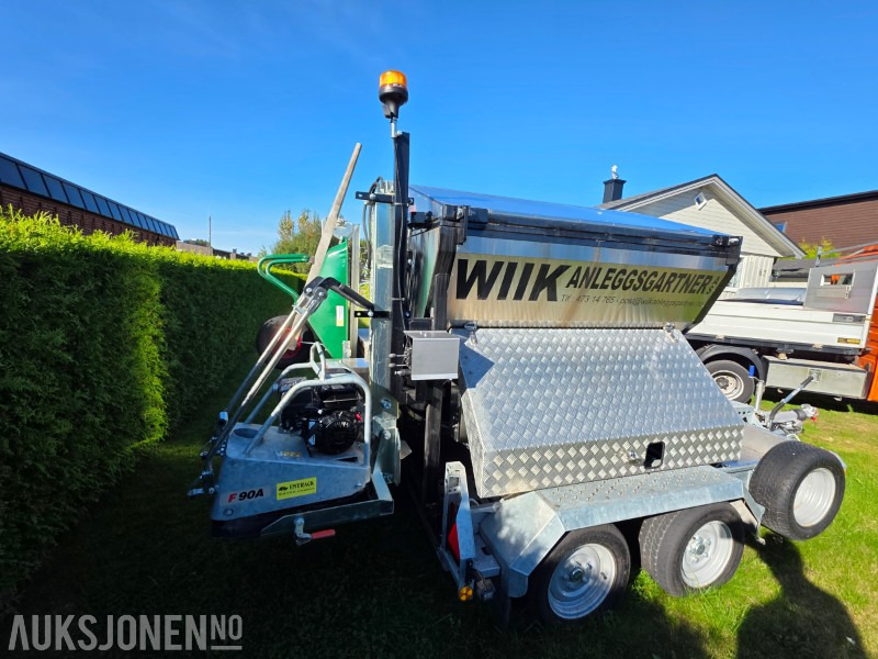 2024 Brian James Trailers A-Type asfalthenger med 2021 Svepac F 90A vibroplate 2.9kW, 2022 Honda EU22i strømaggregat og utstyr - Equipo de construcción: foto 4 2024 Brian James Trailers A-Type asfalthenger med 2021 Svepac F 90A vibroplate 2.9kW, 2022 Honda EU22i strømaggregat og utstyr - Equipo de construcción: foto 4