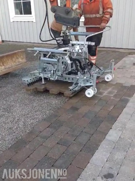 2024 Probst hvz-eco hydraulisk belegningssteinklype s-40 feste - mva fritt - Equipo de construcción: foto 1 2024 Probst hvz-eco hydraulisk belegningssteinklype s-40 feste - mva fritt - Equipo de construcción: foto 1