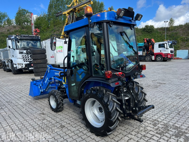 2024 Solis 26 m frontlaster, skuffe pallegaffel - Tractor: foto 3 2024 Solis 26 m frontlaster, skuffe pallegaffel - Tractor: foto 3