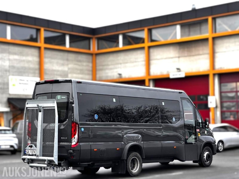 2024 Iveco Daily – 17-seters minibuss - godt utstyrt og lav kilometerstand - Autobús: foto 5 2024 Iveco Daily – 17-seters minibuss - godt utstyrt og lav kilometerstand - Autobús: foto 5