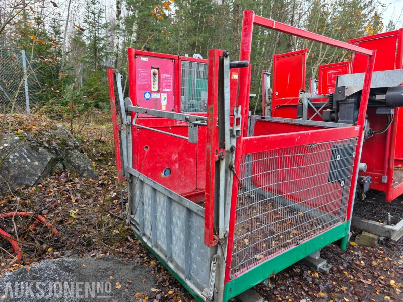 Bøcker byggeplassheiser 5 stk inklusive master og fester - Equipo de construcción: foto 2 Bøcker byggeplassheiser 5 stk inklusive master og fester - Equipo de construcción: foto 2