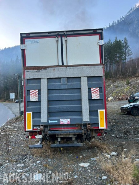 2013 KRONE Thermo king - Cabeza tractora: foto 4 2013 KRONE Thermo king - Cabeza tractora: foto 4