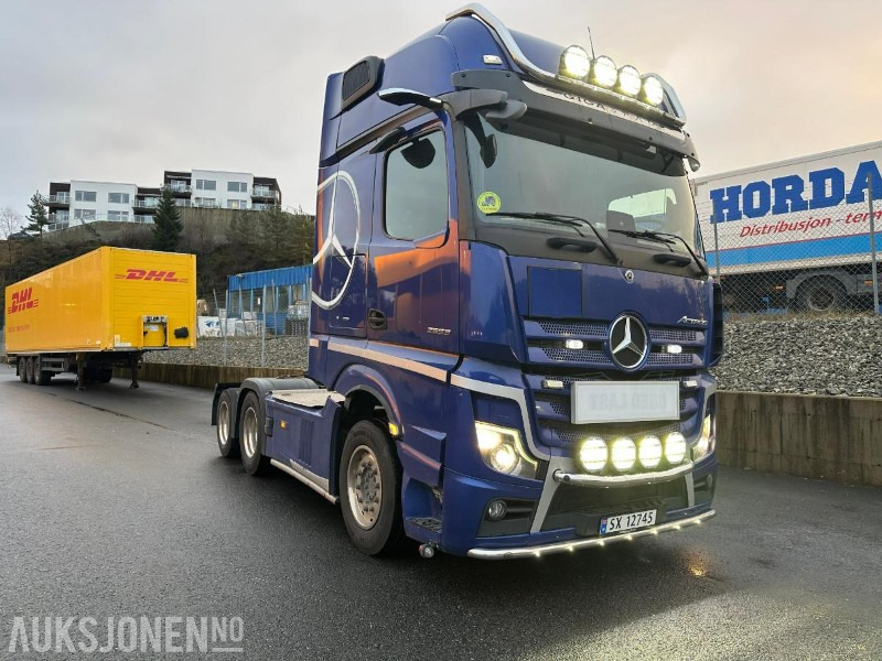 2020 Mercedes-Benz Actros 2653 GigaSpace 6x2 - 530 HK - NY EU, 379000km - Cabeza tractora: foto 2 2020 Mercedes-Benz Actros 2653 GigaSpace 6x2 - 530 HK - NY EU, 379000km - Cabeza tractora: foto 2