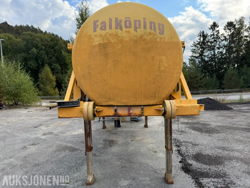 2001 Falköping CL-EX Laketank 10 m3 - Camión: foto 2 2001 Falköping CL-EX Laketank 10 m3 - Camión: foto 2