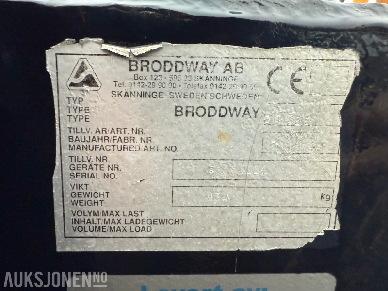 Leasing de Gradmeko Plog med Markeringslys, Paralellogram og Fjærbelastet slitestål Gradmeko Plog med Markeringslys, Paralellogram og Fjærbelastet slitestål: foto 14 Leasing de Gradmeko Plog med Markeringslys, Paralellogram og Fjærbelastet slitestål Gradmeko Plog med Markeringslys, Paralellogram og Fjærbelastet slitestål: foto 14