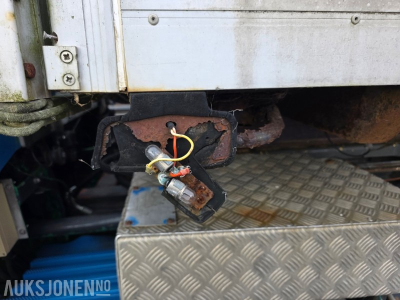 Dyretransport skap med krokramme - Hydraulikk - Baklem - Camión transporte de ganado: foto 3 Dyretransport skap med krokramme - Hydraulikk - Baklem - Camión transporte de ganado: foto 3