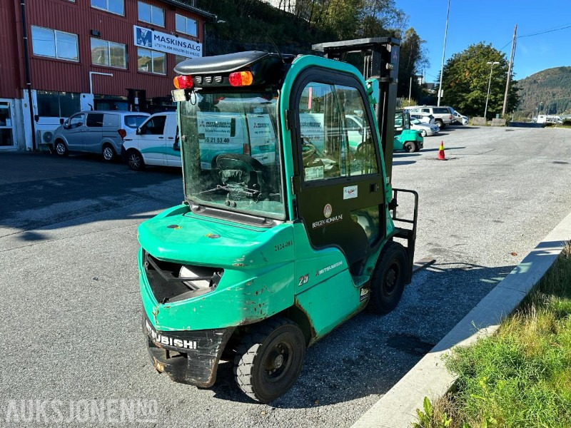 2006 Mitsubishi FD25N Dieseltruck – 2,5 tonn/nysertifisert, 1570 timer - Equipo de manutención: foto 5 2006 Mitsubishi FD25N Dieseltruck – 2,5 tonn/nysertifisert, 1570 timer - Equipo de manutención: foto 5