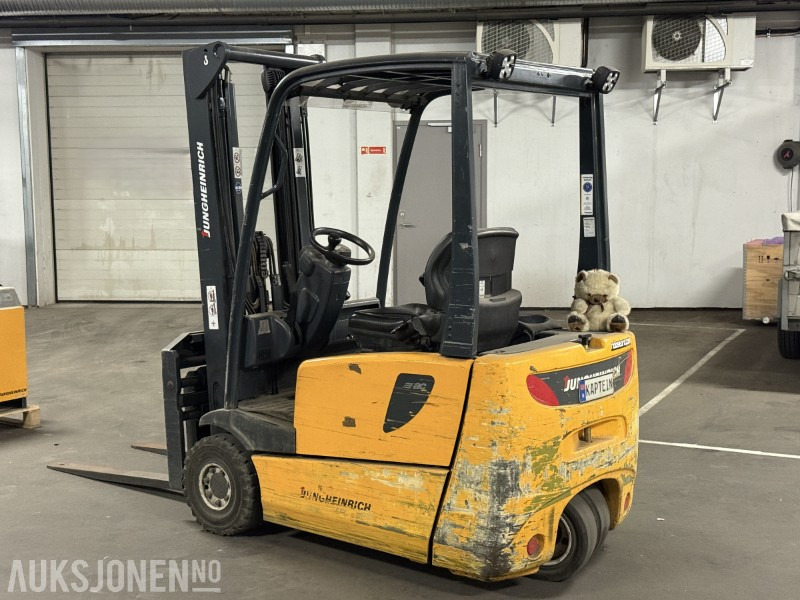 Jungheinrich efg 216k elektrisk truck, 48V, lader og gafler inkludert - Equipo de manutención: foto 3 Jungheinrich efg 216k elektrisk truck, 48V, lader og gafler inkludert - Equipo de manutención: foto 3