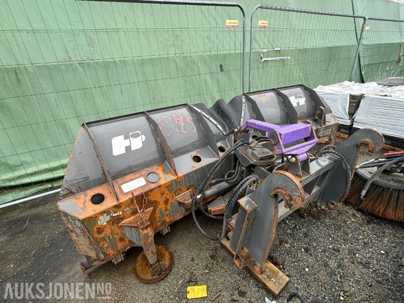 1999 Holms KHV-320 - V-plog til hjullaster - Rep objekt - Implemento para Maquinaria de construcción: foto 5 1999 Holms KHV-320 - V-plog til hjullaster - Rep objekt - Implemento para Maquinaria de construcción: foto 5
