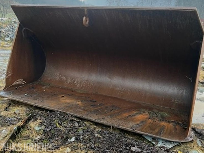 2007 Cat skuffe til 980 - Implemento para Maquinaria de construcción: foto 1 2007 Cat skuffe til 980 - Implemento para Maquinaria de construcción: foto 1