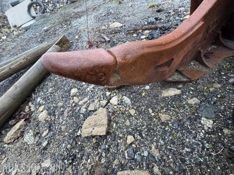 SE Equipment rippertann – S70 feste - Implemento para Maquinaria de construcción: foto 3 SE Equipment rippertann – S70 feste - Implemento para Maquinaria de construcción: foto 3