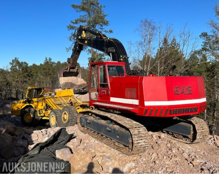 Liebherr 942 HD 10.000t Gravemaskin med SMP HD1800 graveskuffe - Excavadora: foto 1 Liebherr 942 HD 10.000t Gravemaskin med SMP HD1800 graveskuffe - Excavadora: foto 1