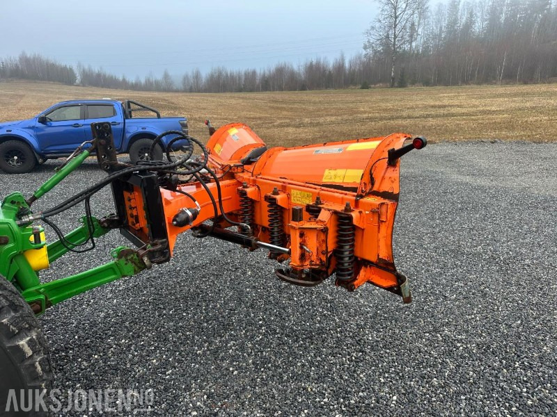 2015 Pronar PUV 2800M plog - V-plog - Maquinaria agrícola: foto 3 2015 Pronar PUV 2800M plog - V-plog - Maquinaria agrícola: foto 3