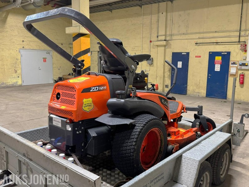 2020 Kubota ZD1211R | Zero-turn dieseldrevet sitteklipper | kun 375 timer! - Maquinaria agrícola: foto 4 2020 Kubota ZD1211R | Zero-turn dieseldrevet sitteklipper | kun 375 timer! - Maquinaria agrícola: foto 4