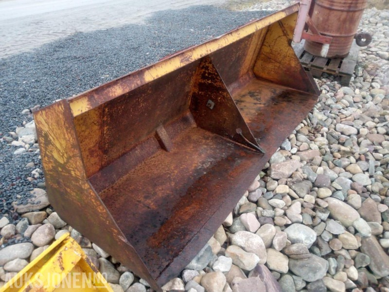 Snøskuffe - Maquinaria agrícola: foto 1 Snøskuffe - Maquinaria agrícola: foto 1