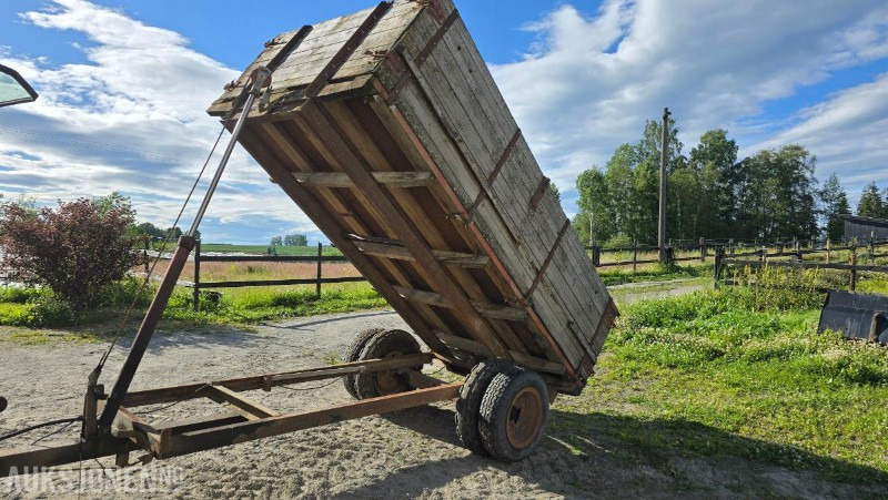 Traktorhenger med tipp - Maquinaria agrícola: foto 4 Traktorhenger med tipp - Maquinaria agrícola: foto 4