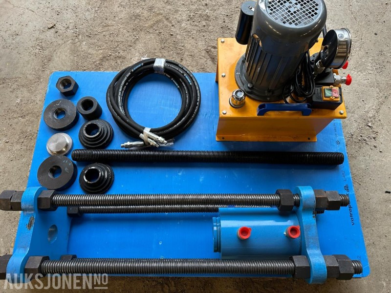 70 TONN HYDRAULISK PRESSE TIL BELTEBOLTER OG FORINGER 220V - Maquinaria industrial: foto 1 70 TONN HYDRAULISK PRESSE TIL BELTEBOLTER OG FORINGER 220V - Maquinaria industrial: foto 1