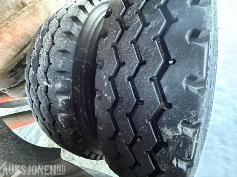 Remolque BRIAB Modell SB3PN-26-75 3 akslet maskintralle: foto 28