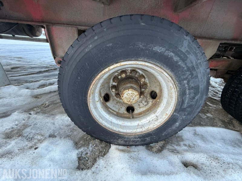 Remolque BRIAB Modell SB3PN-26-75 3 akslet maskintralle: foto 14