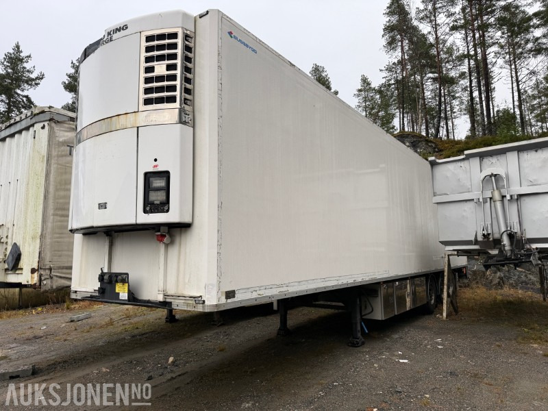Bussbygg Frysesemi m/ Thermo King kjøleaggregat og Zepro bakløfter - Remolque: foto 1 Bussbygg Frysesemi m/ Thermo King kjøleaggregat og Zepro bakløfter - Remolque: foto 1