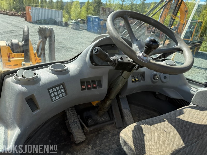 Leasing de  VOLVO L50D Hjullaster m/ pallegaffel og ny skuff VOLVO L50D Hjullaster m/ pallegaffel og ny skuff: foto 19